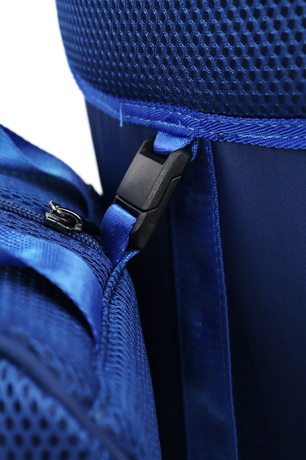 ピーダブリュサーキュラスのキャディバッグ