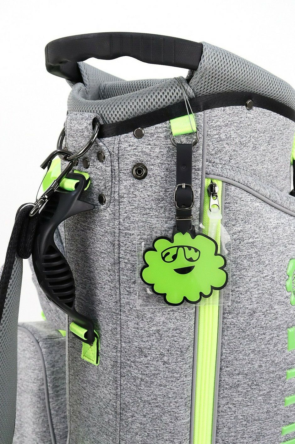 ピーダブリュサーキュラスのキャディバッグ