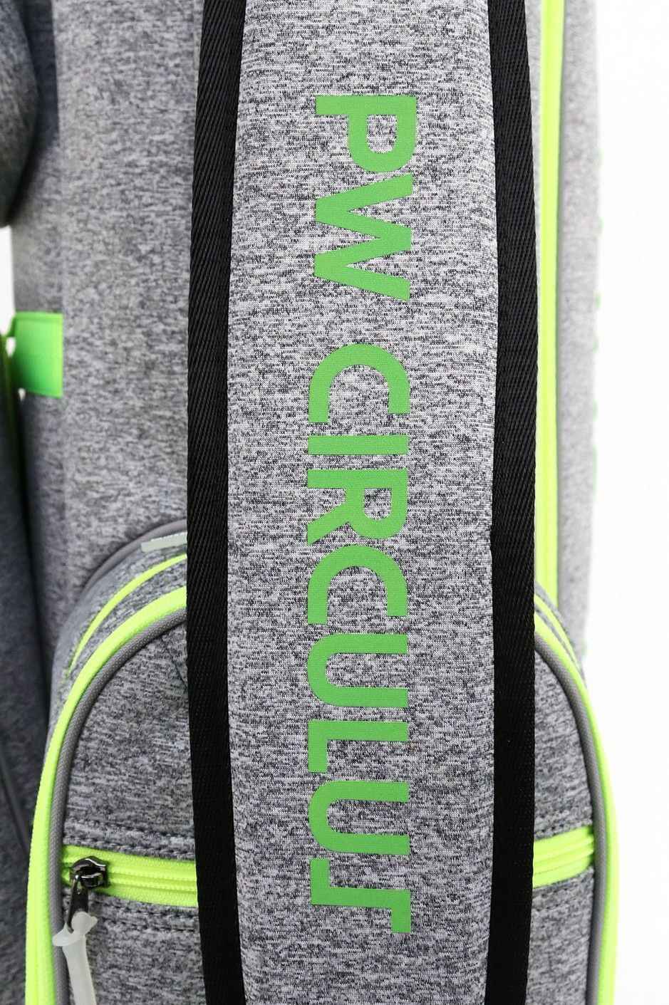 ピーダブリュサーキュラスのキャディバッグ