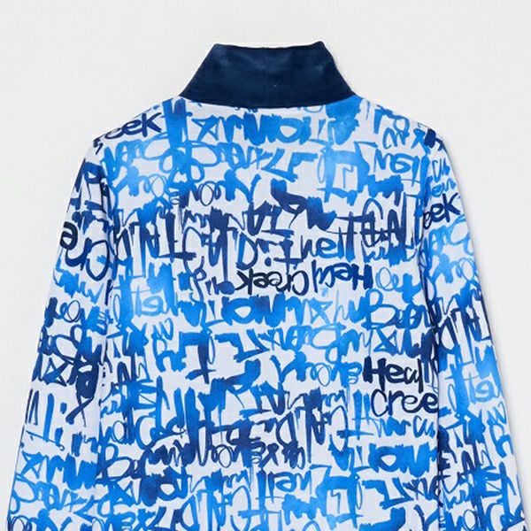 ヒールクリークのハイネックシャツ