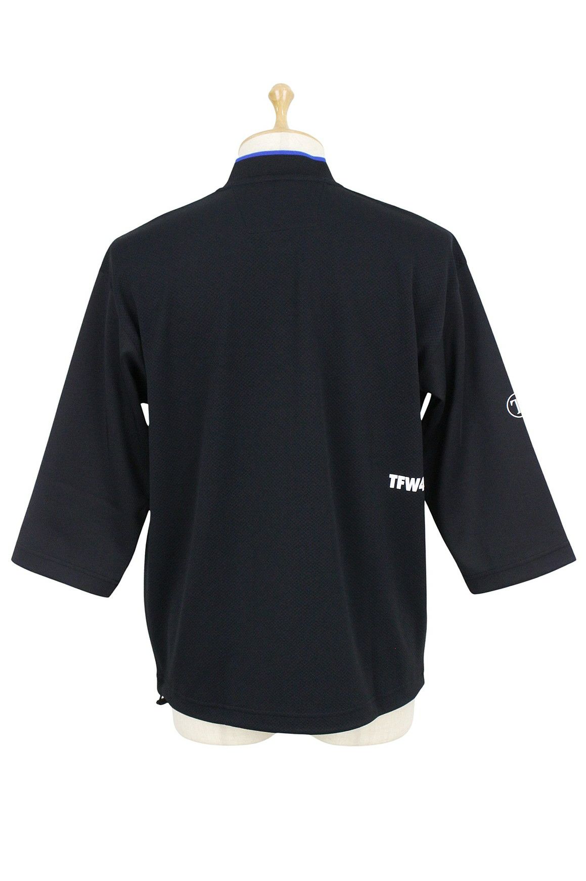 ティーエフダブリューフォーティーナイのポロシャツ