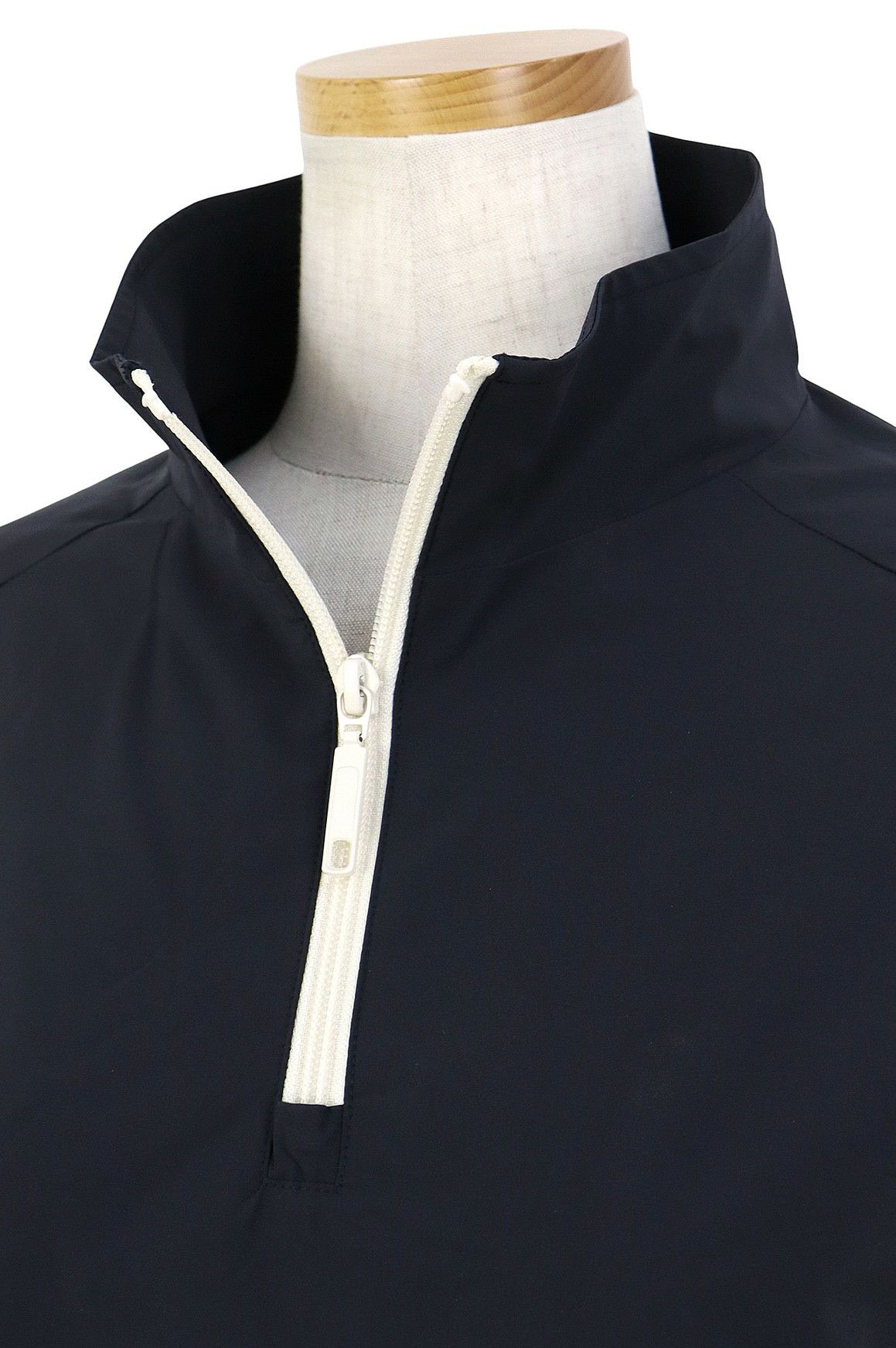 シーピージーゴルフのブルゾン