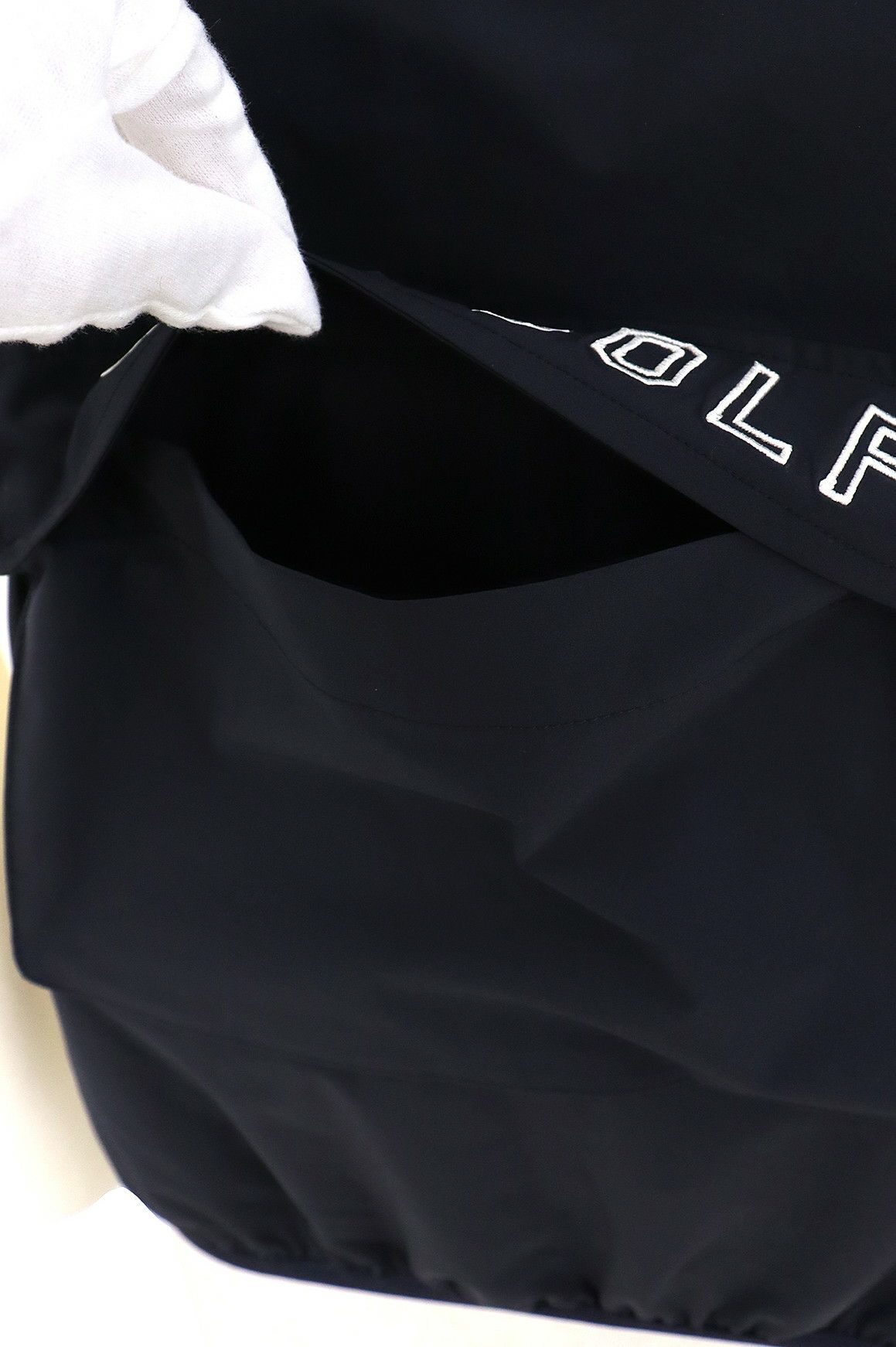 シーピージーゴルフのブルゾン