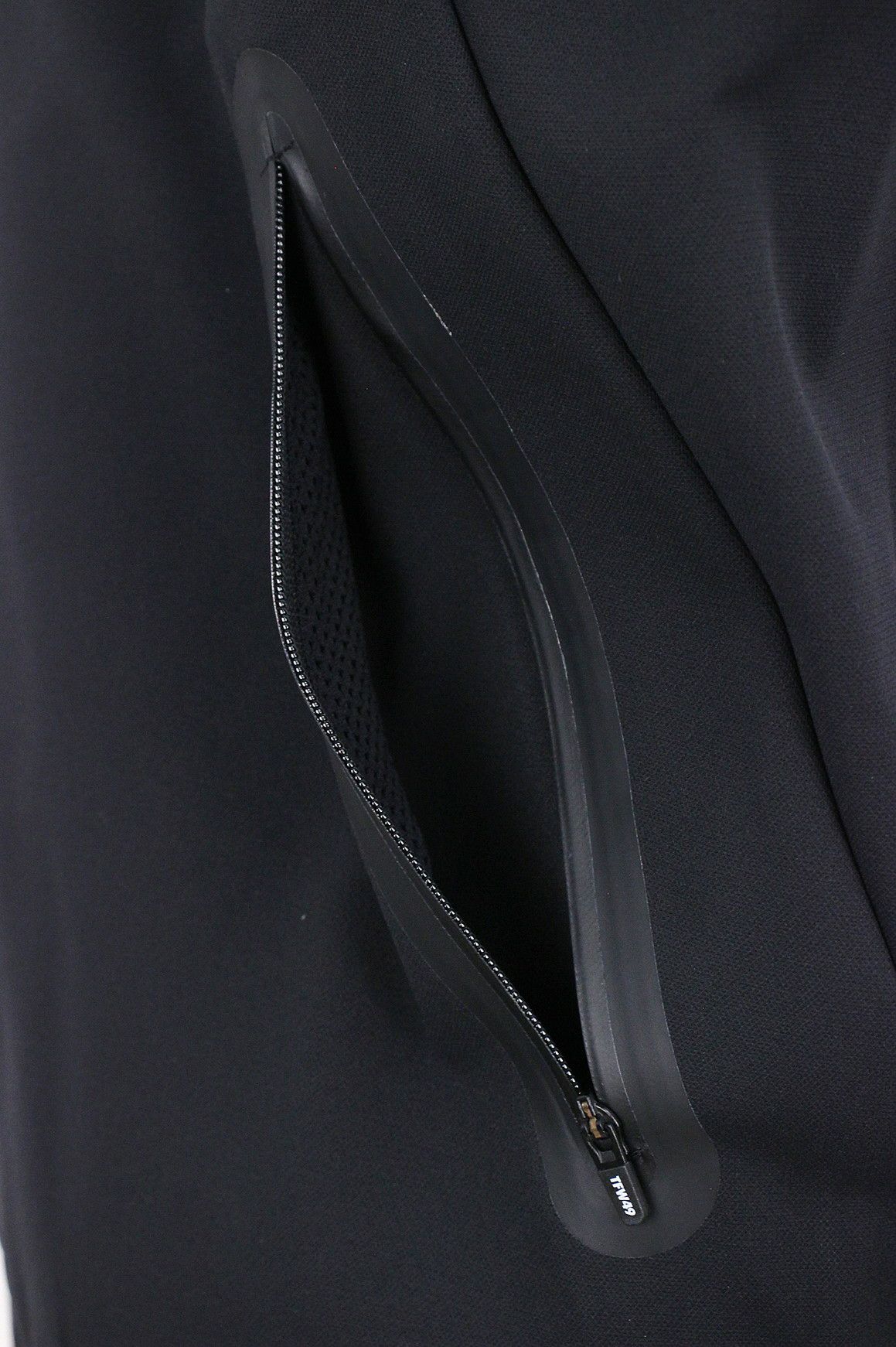 TFW49のブルゾン