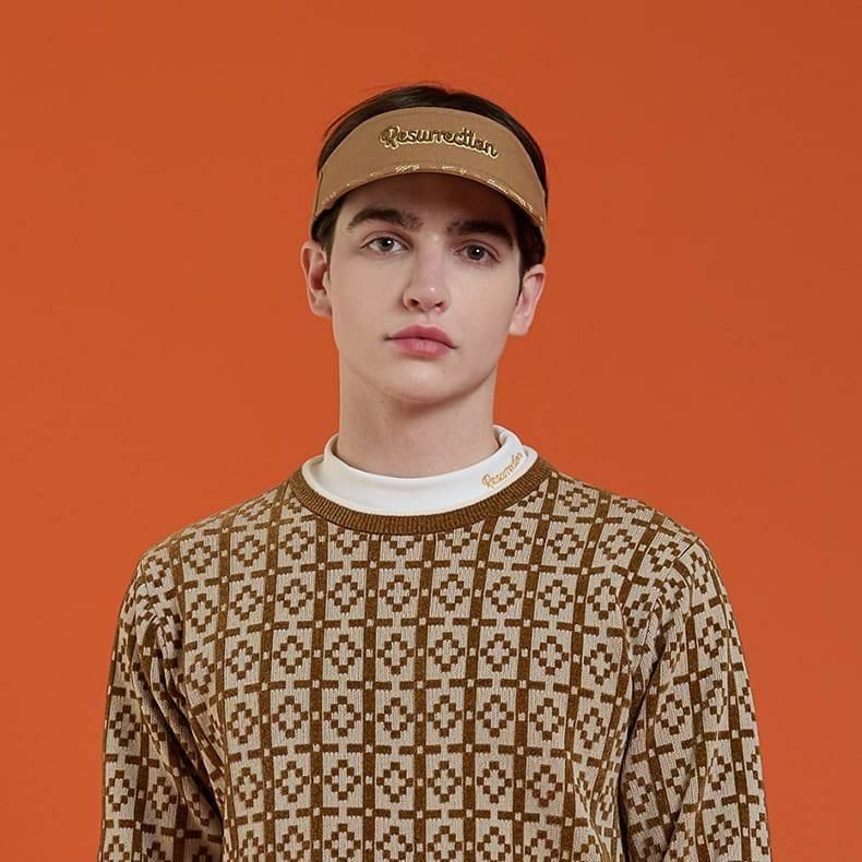 レザレクションのハイネックシャツ