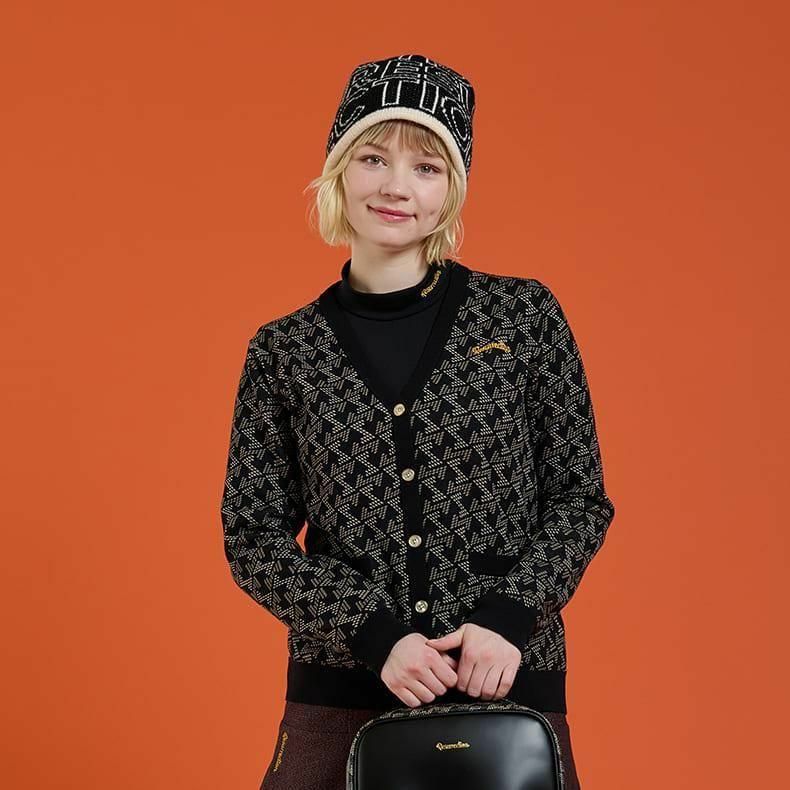 レザレクションのハイネックシャツ