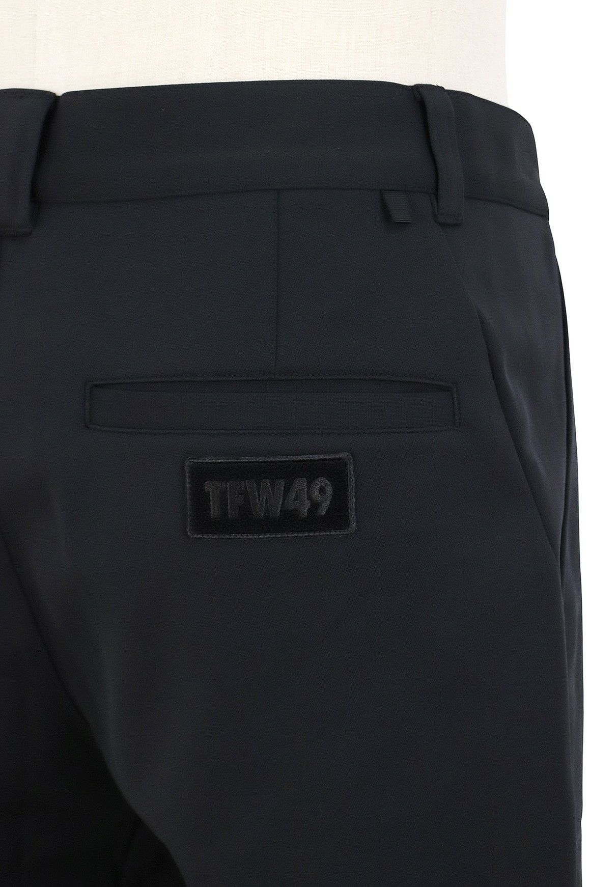 TFW49のロングパンツ