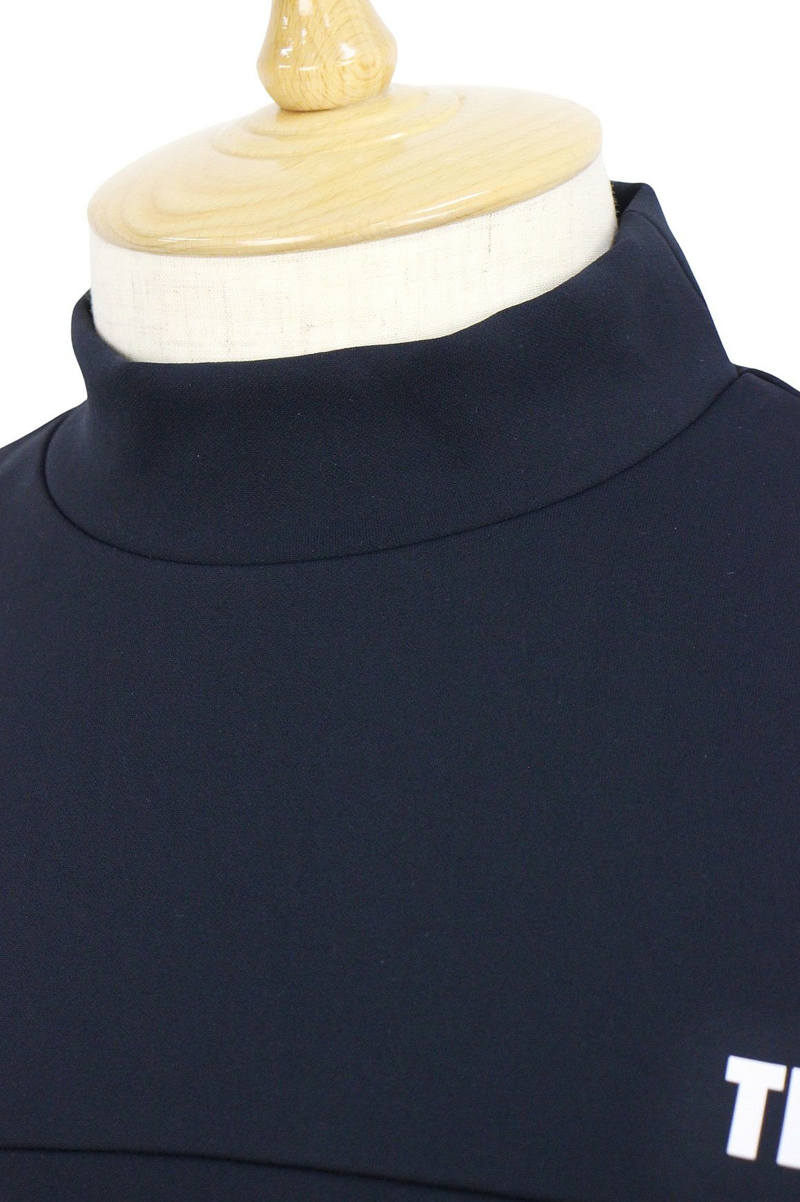 TFW49のハイネックシャツ