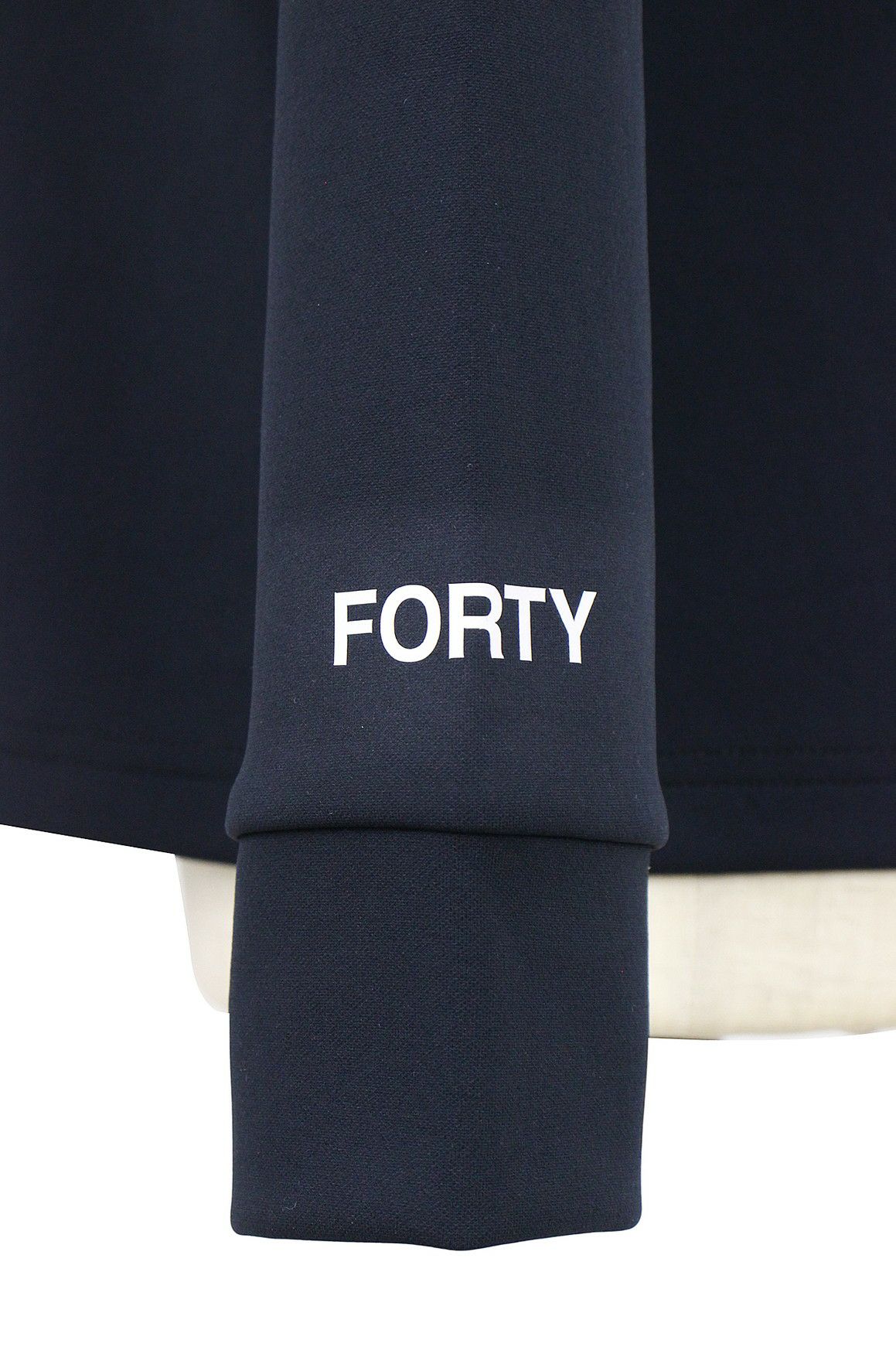 TFW49のハイネックシャツ