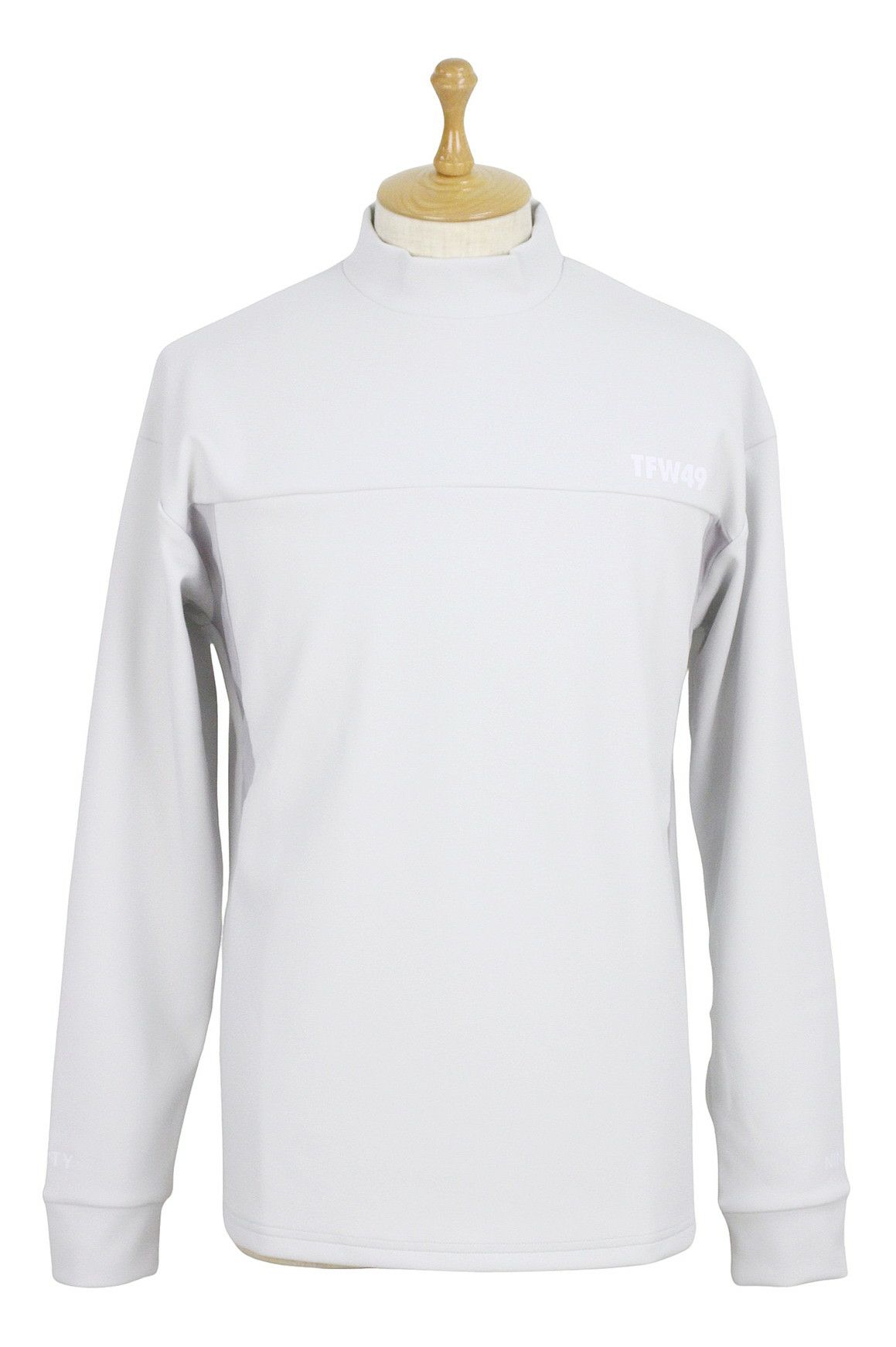 TFW49のハイネックシャツ