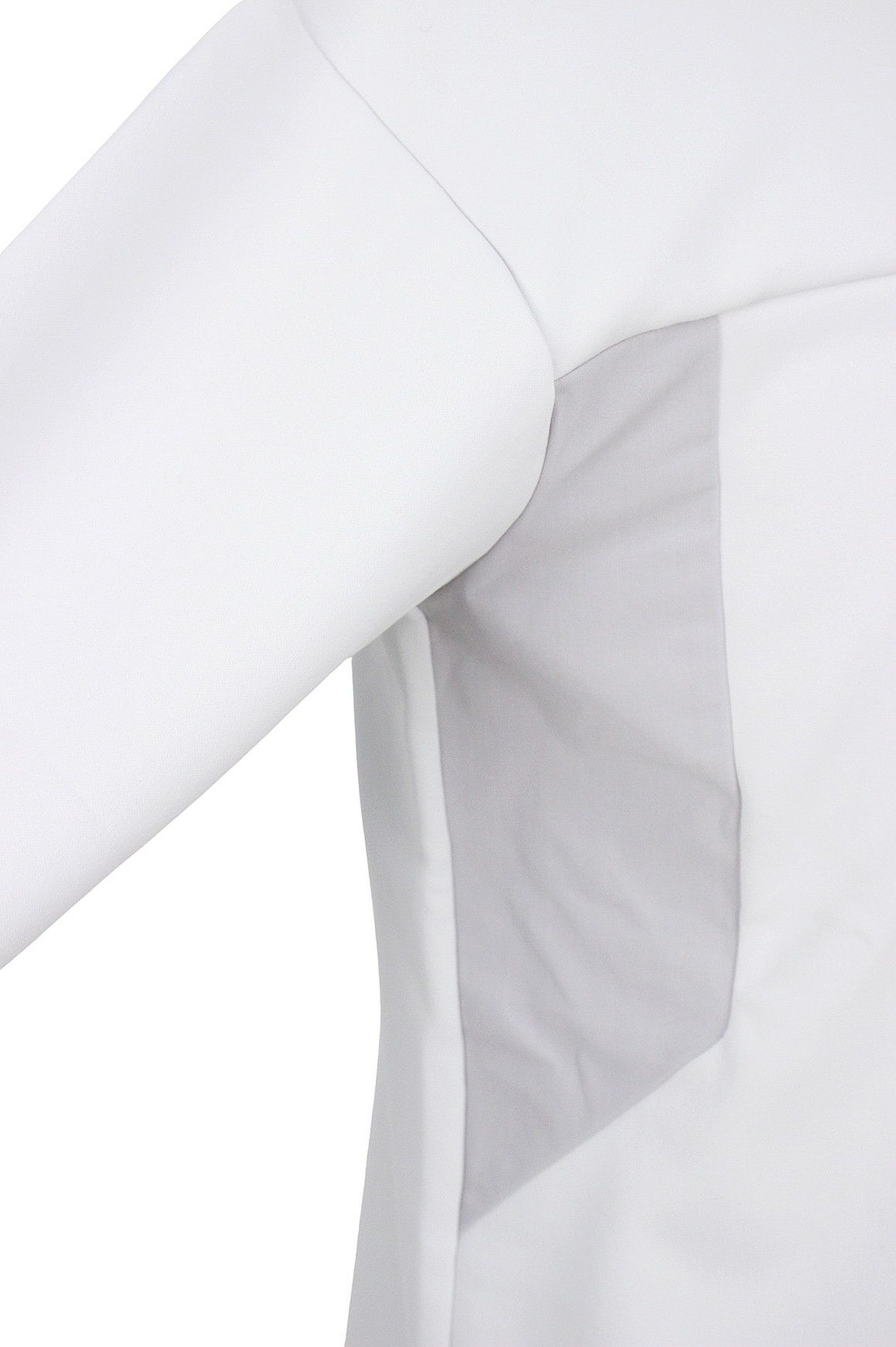 TFW49のハイネックシャツ