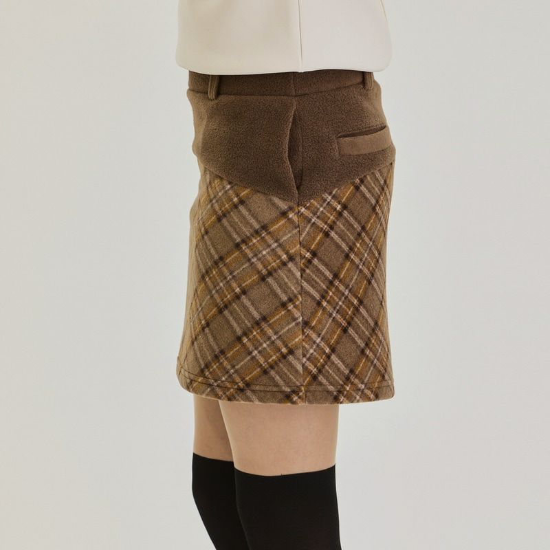 デルソルゴルフのスカート