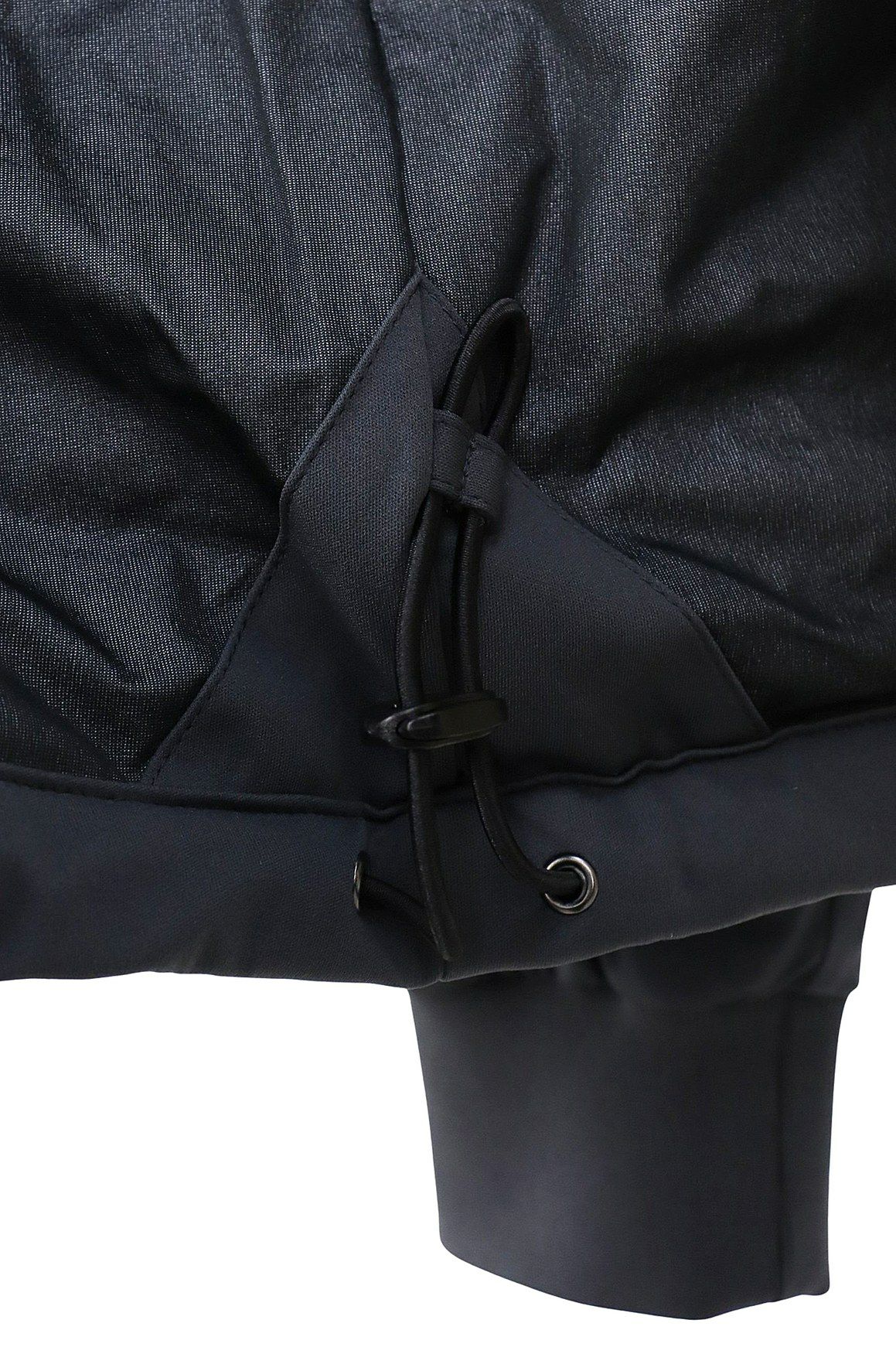 ヴィトゥエルブゴルフのブルゾン