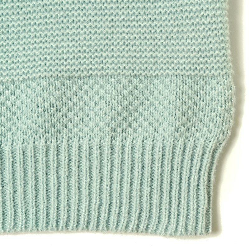 モナデルソルのセーター