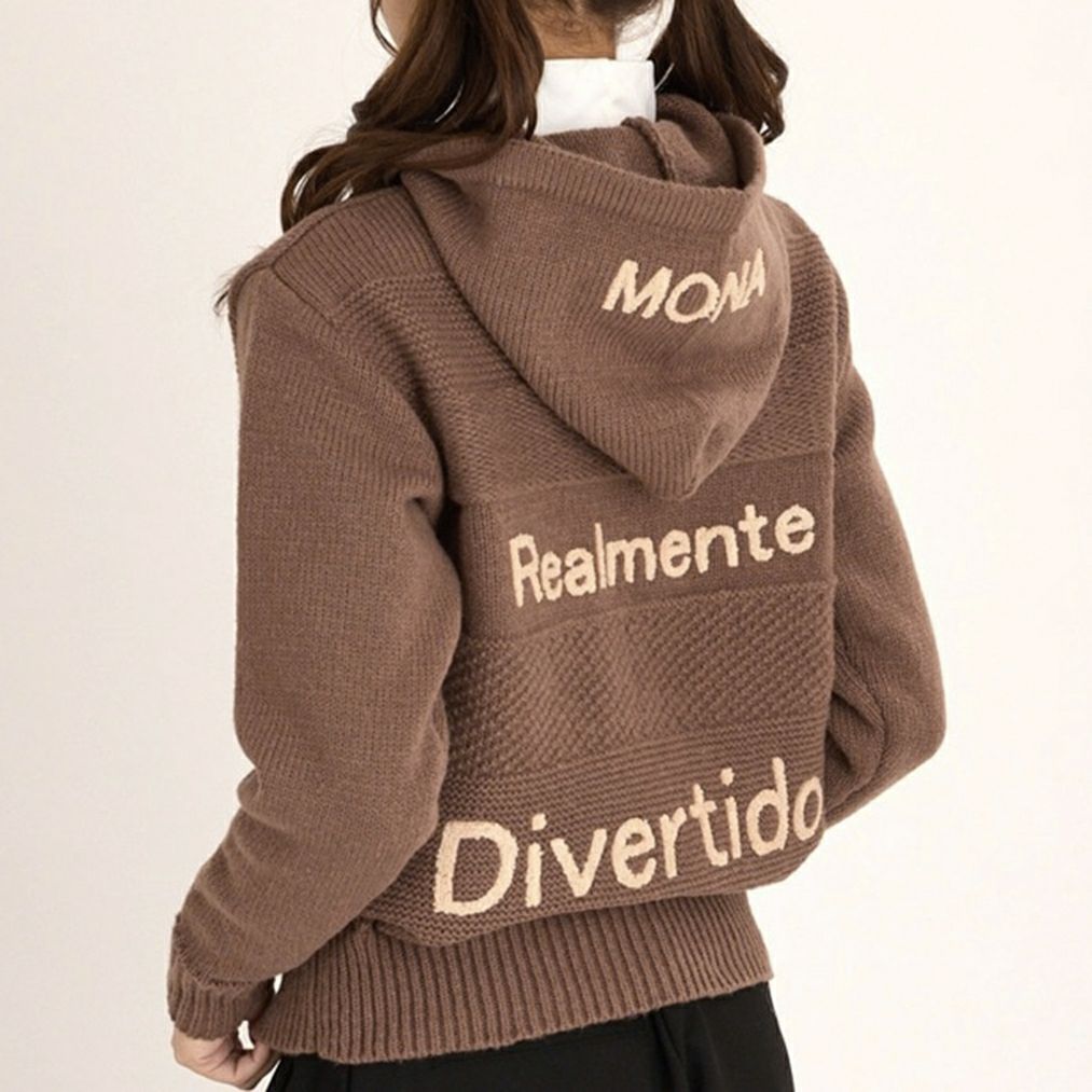 モナデルソルのセーター