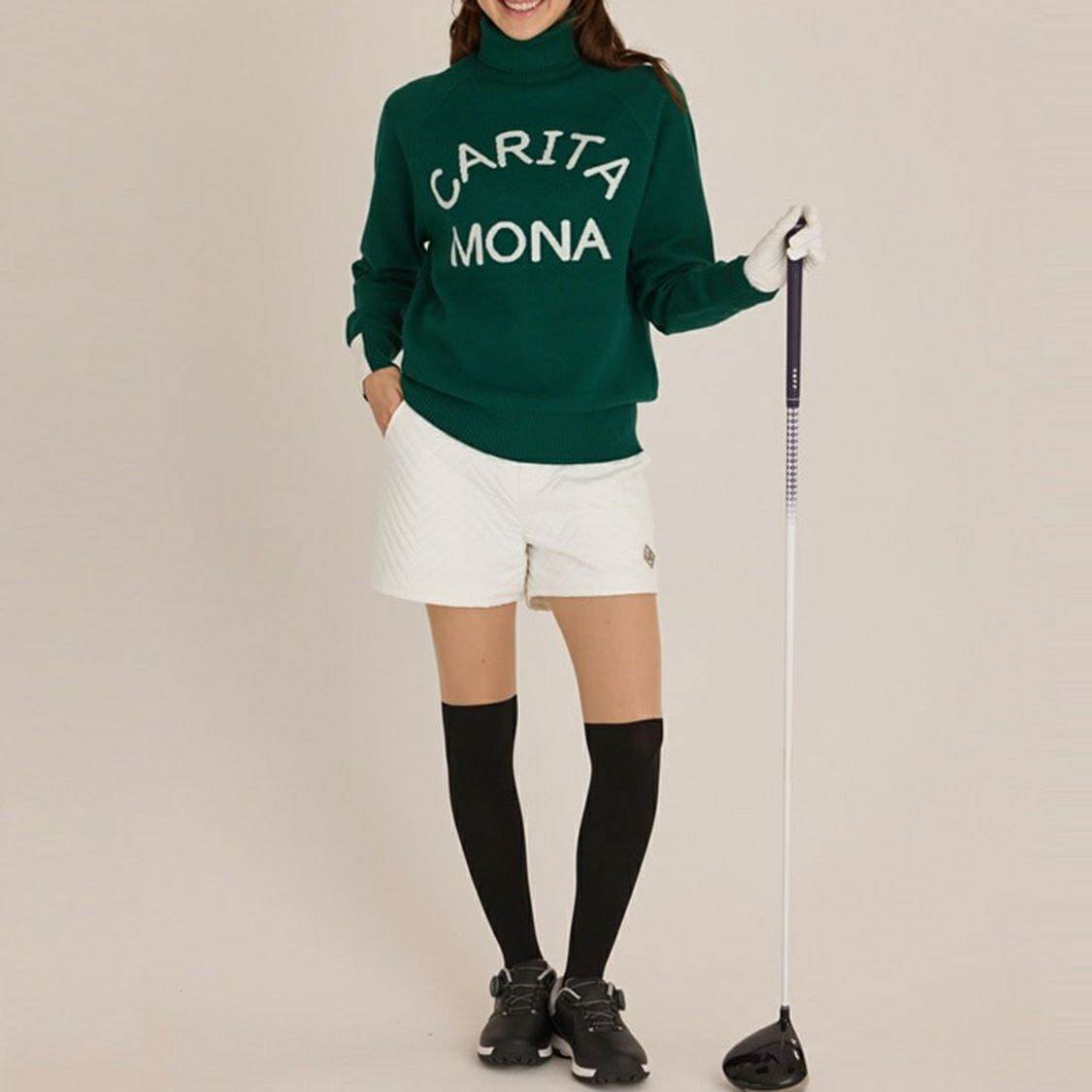 モナデルソルのセーター