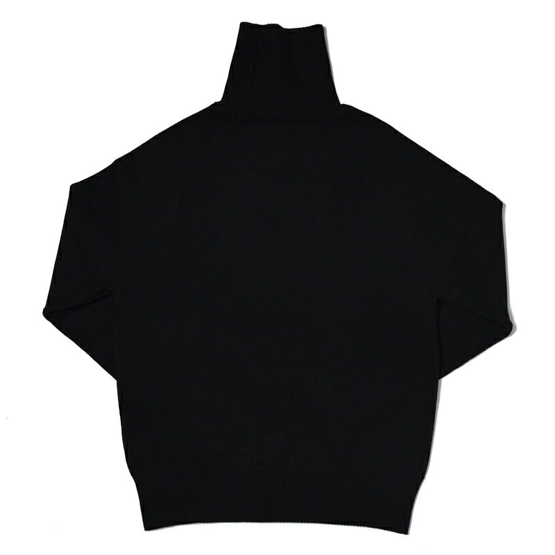 モナデルソルのセーター