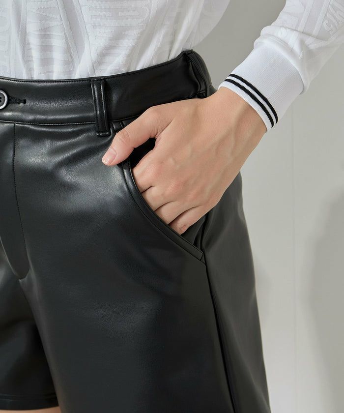 ジュン＆ロペのショートパンツ