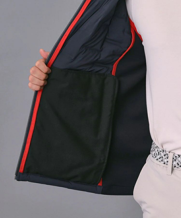 アダバットのブルゾン