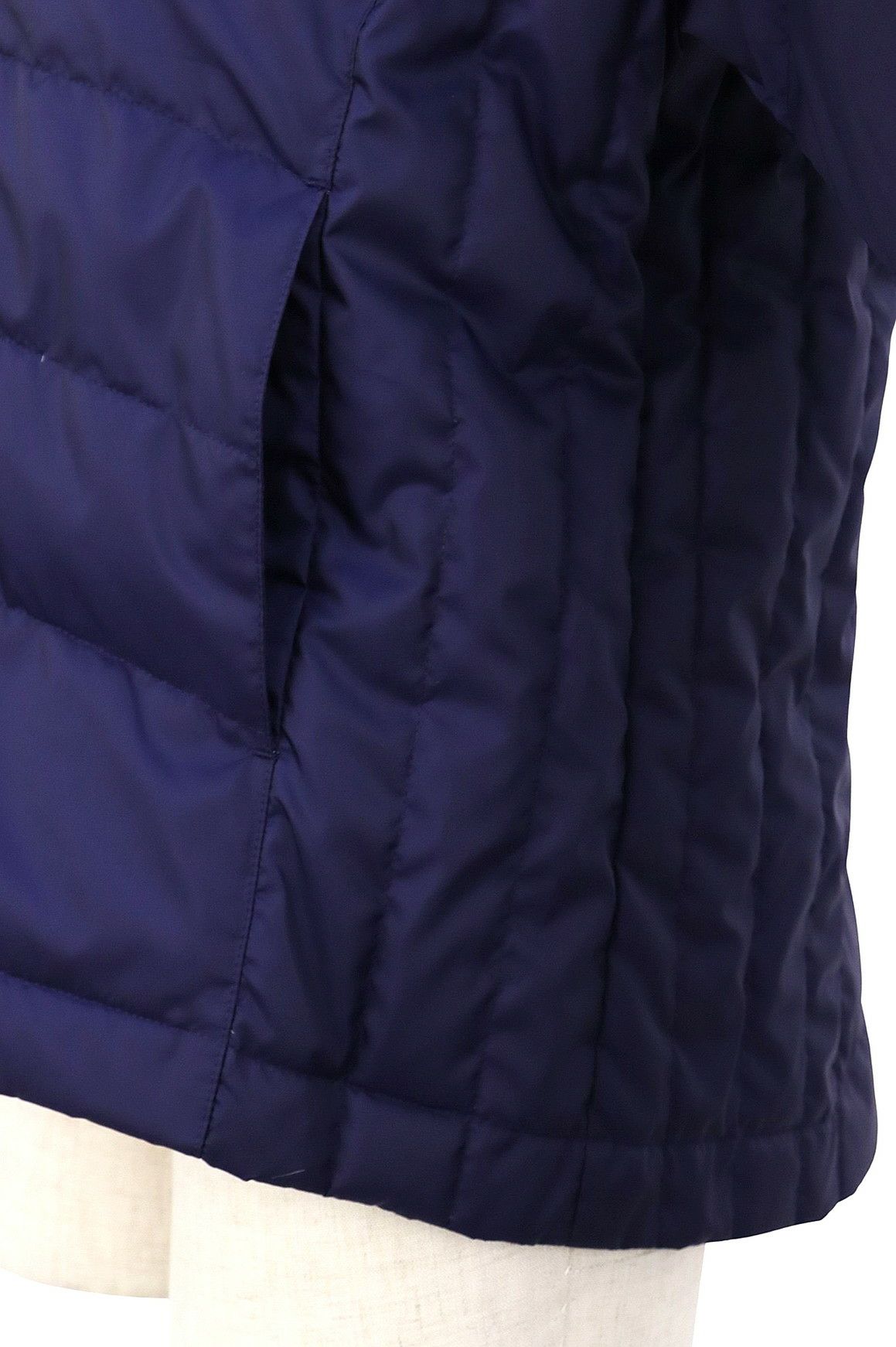 カステルバジャックスポーツのブルゾン