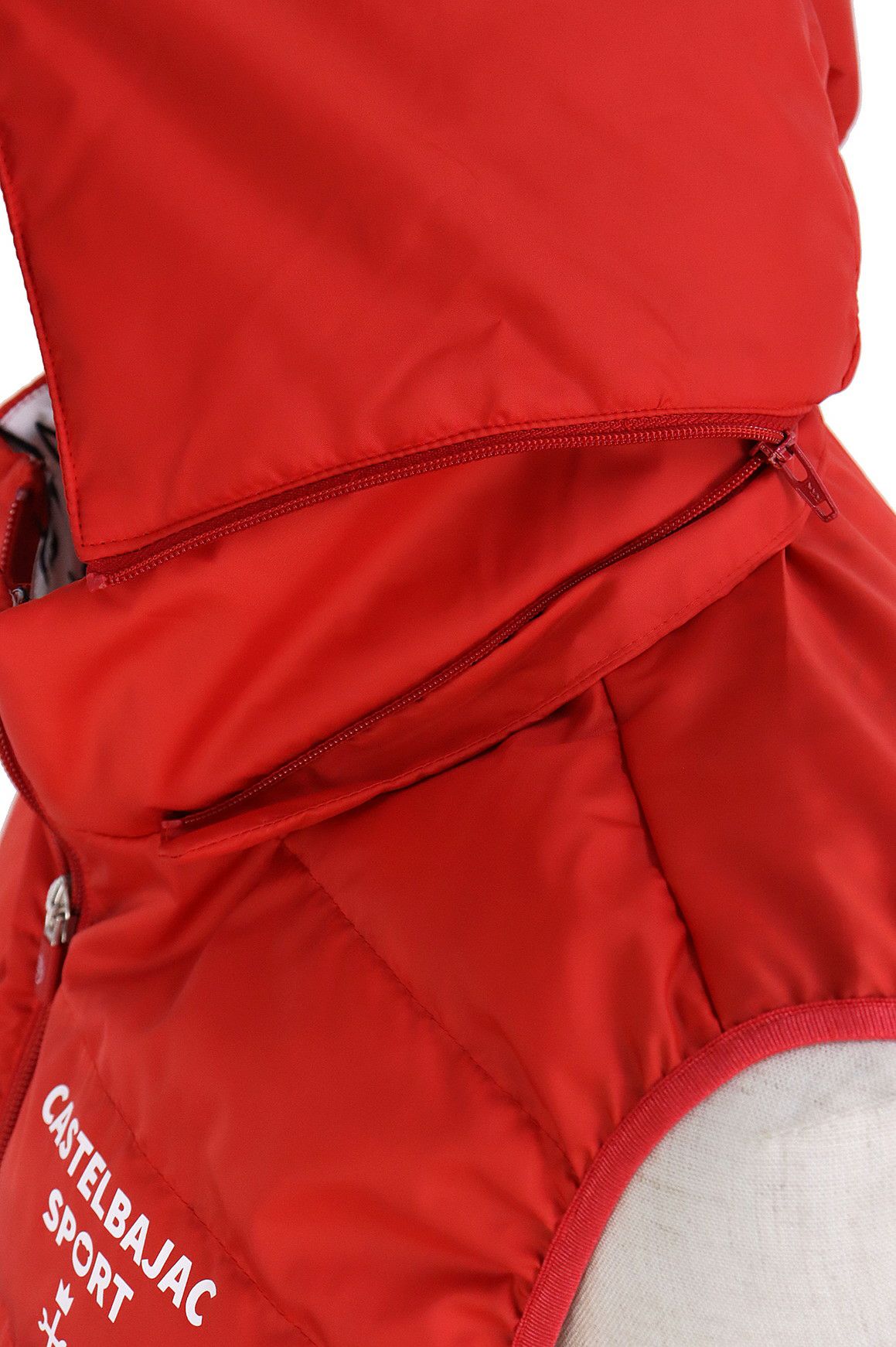 カステルバジャックスポーツのベスト