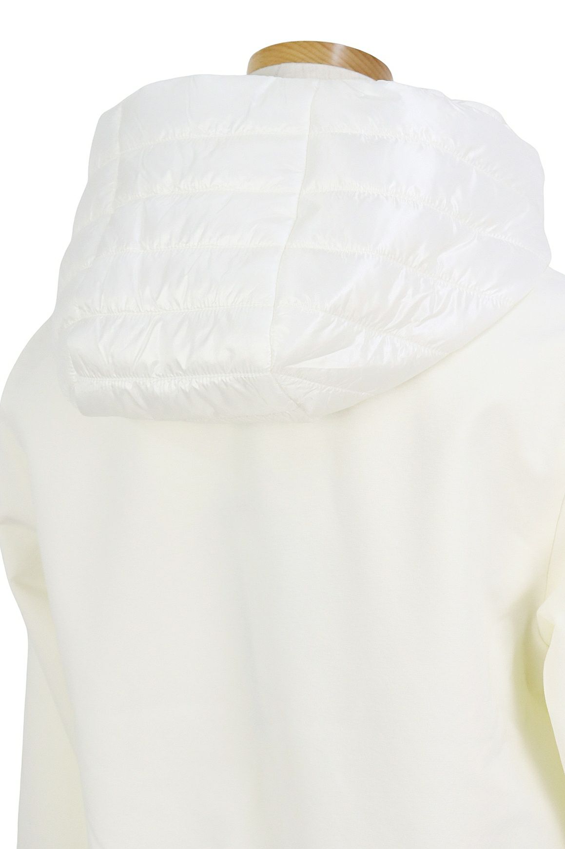 エスワイサーティトゥのブルゾン