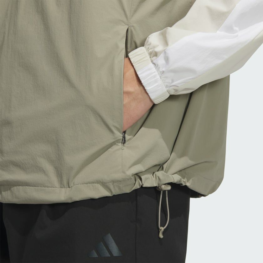 アディダスゴルフのブルゾン