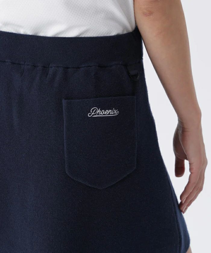 ピンのスカート