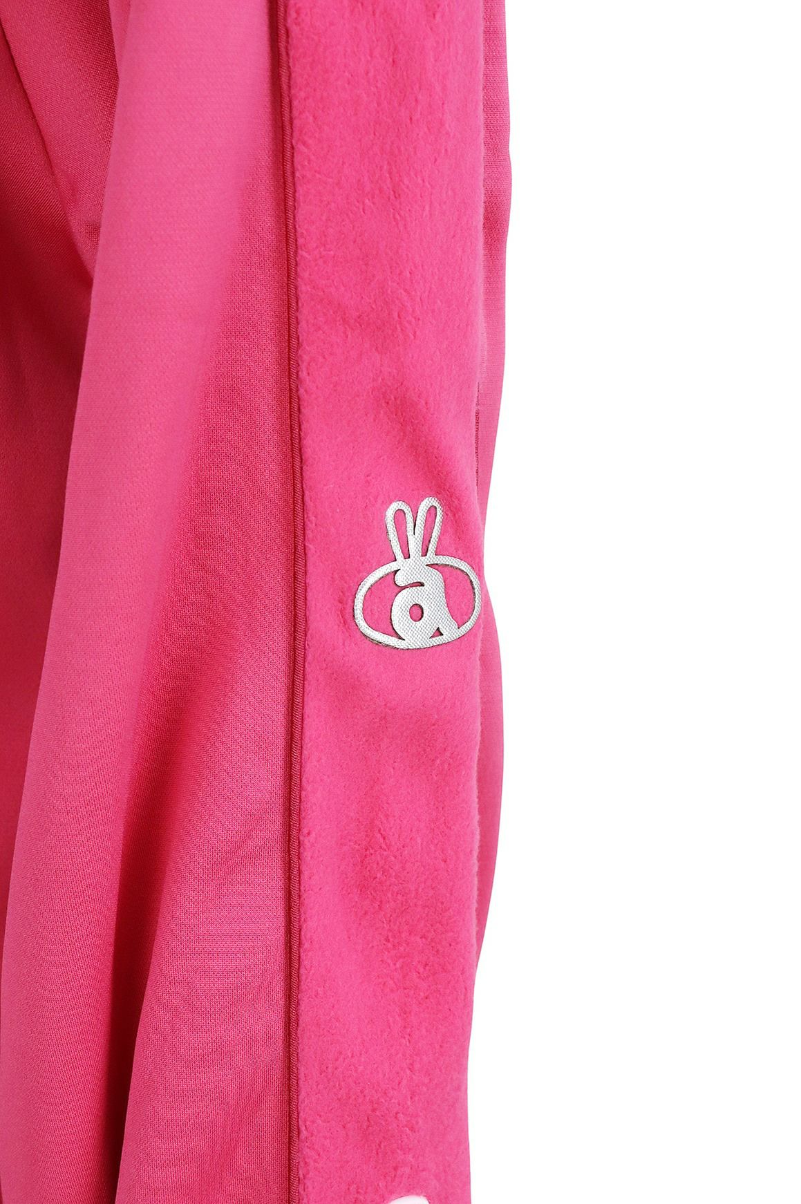 アルチビオのハイネックシャツ