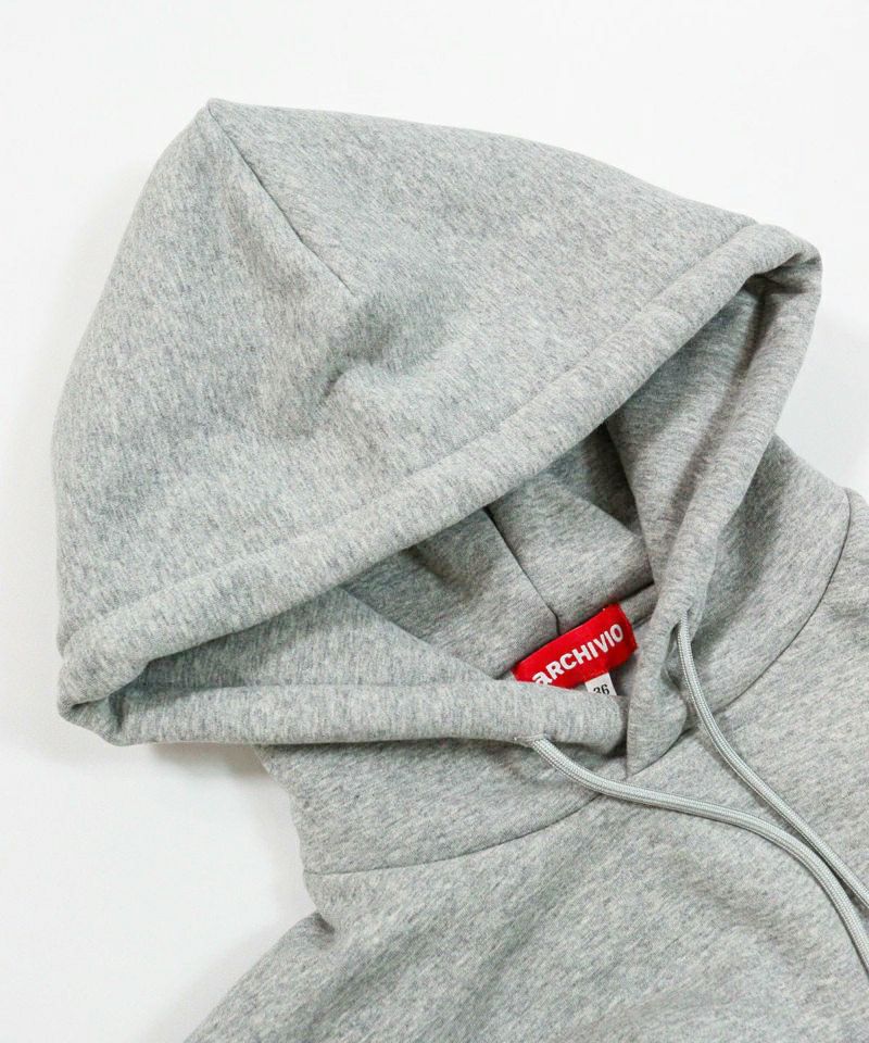 アルチビオのパーカー