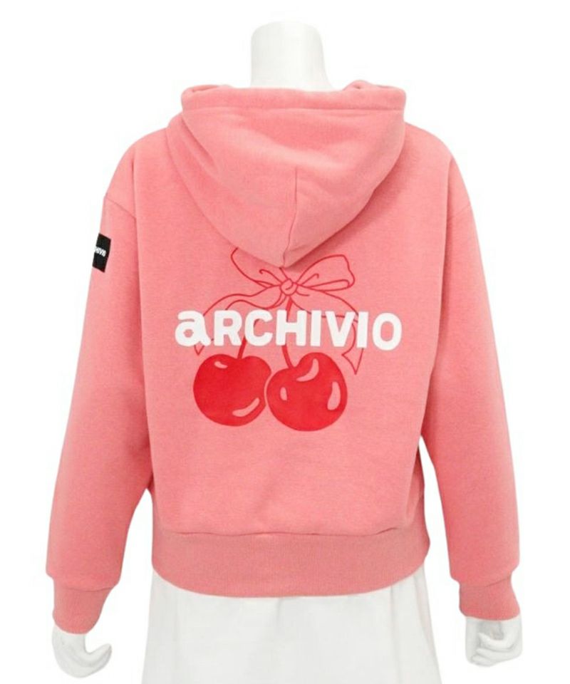 アルチビオのパーカー