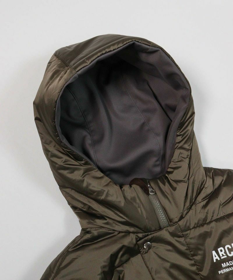 アルチビオのブルゾン