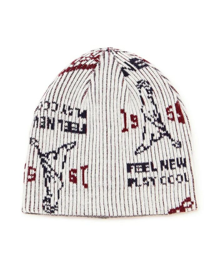 ピンのニット帽