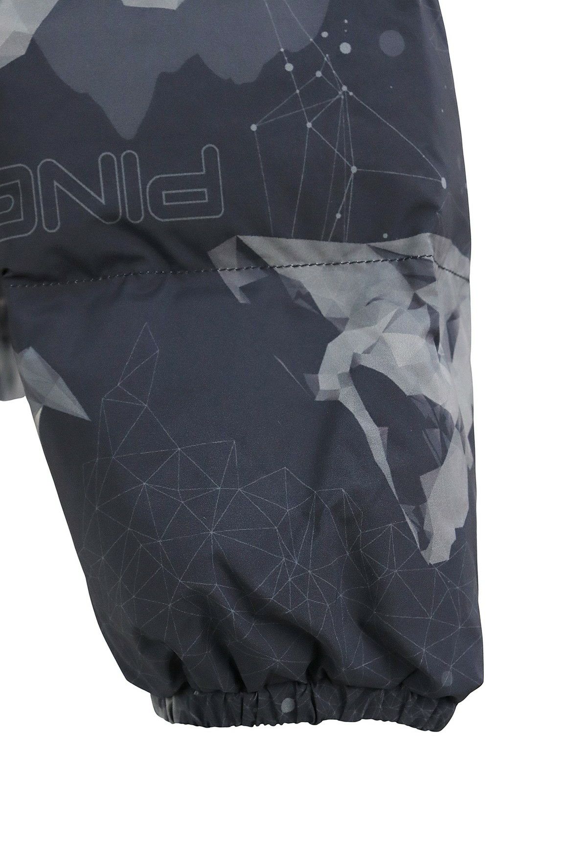 ピンのブルゾン