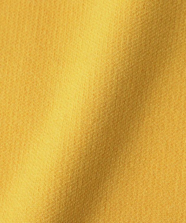 ピンのセーター