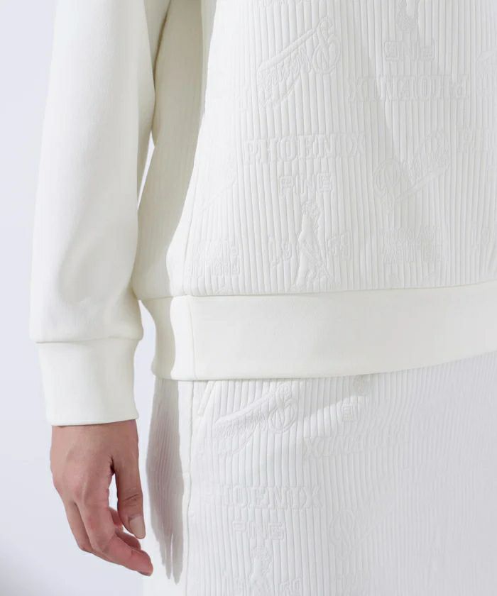 ピンのポロシャツ