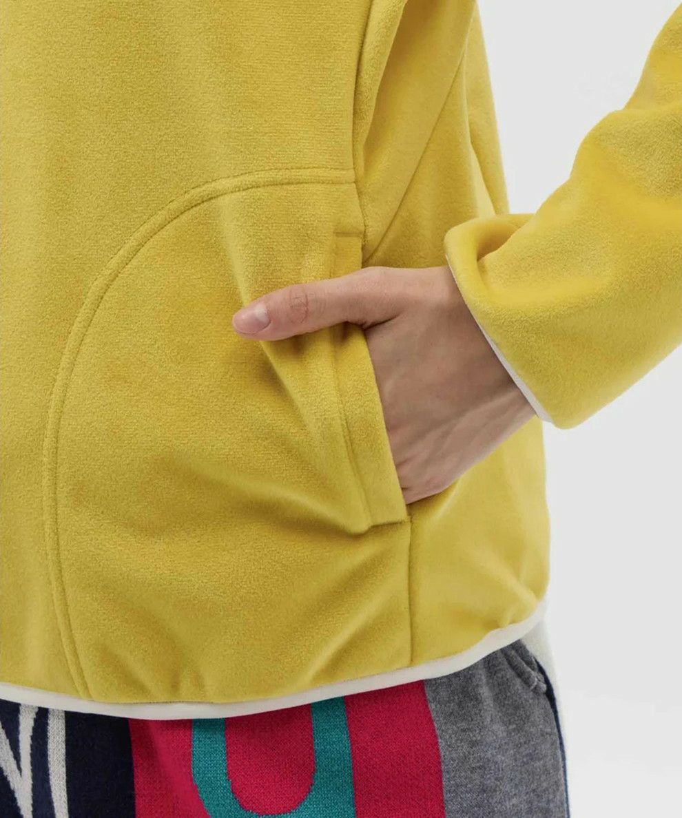 マンシングウェアのパーカー