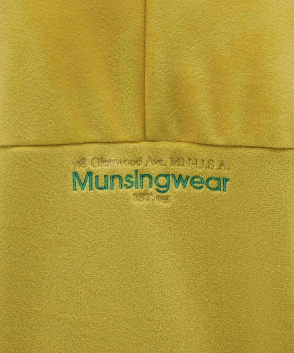 マンシングウェアのパーカー