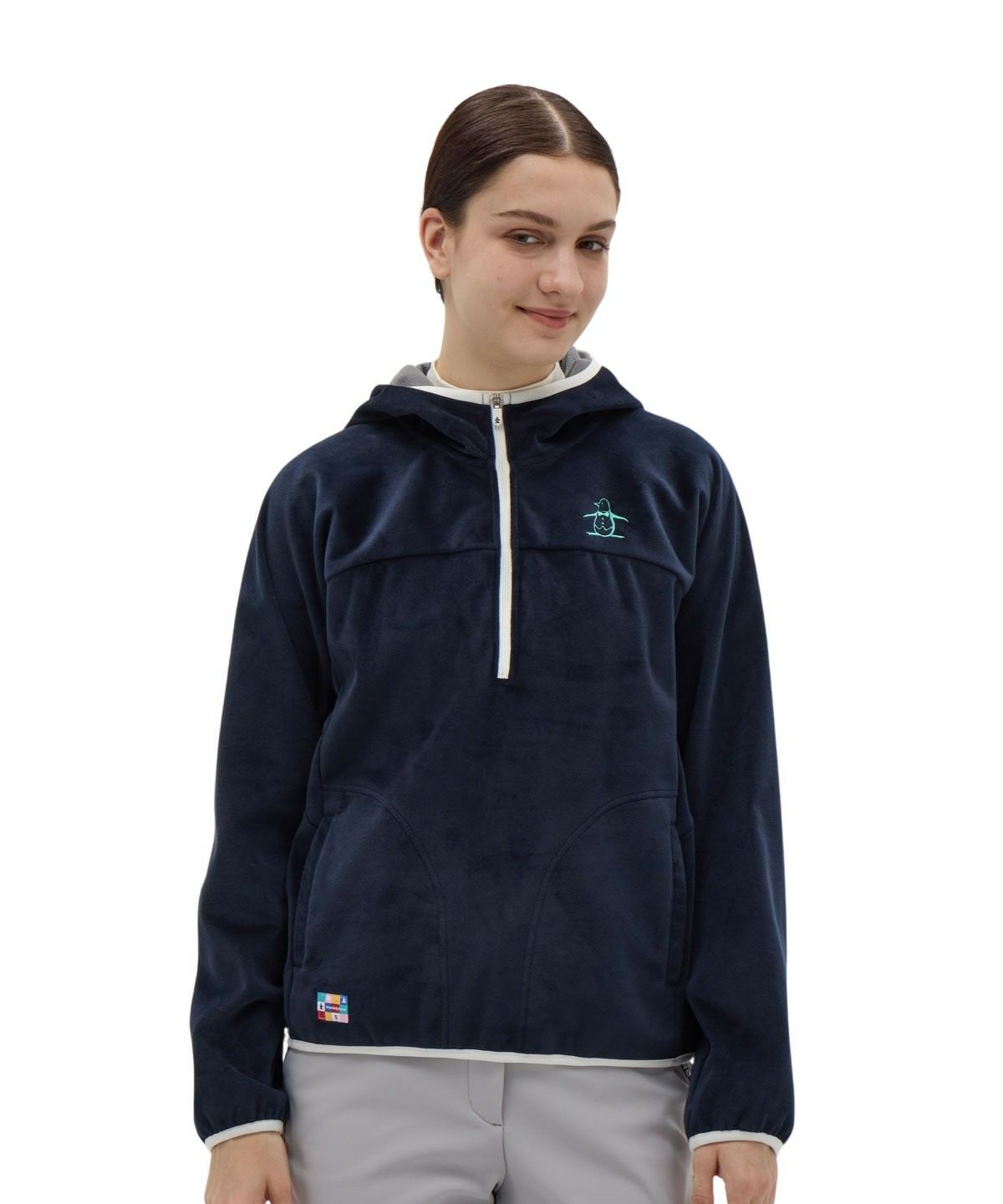 マンシングウェアのパーカー