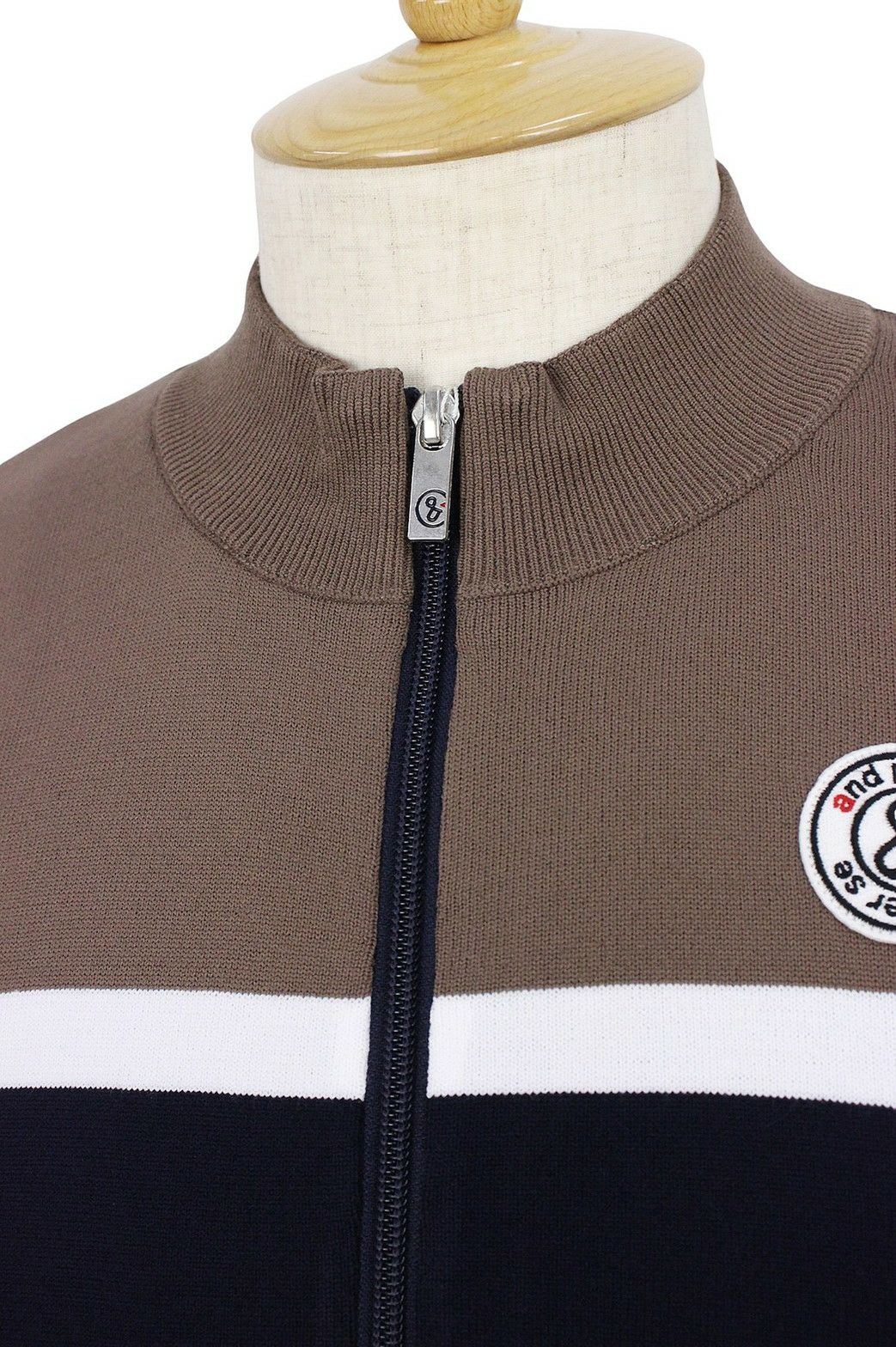 アンパスィのブルゾン