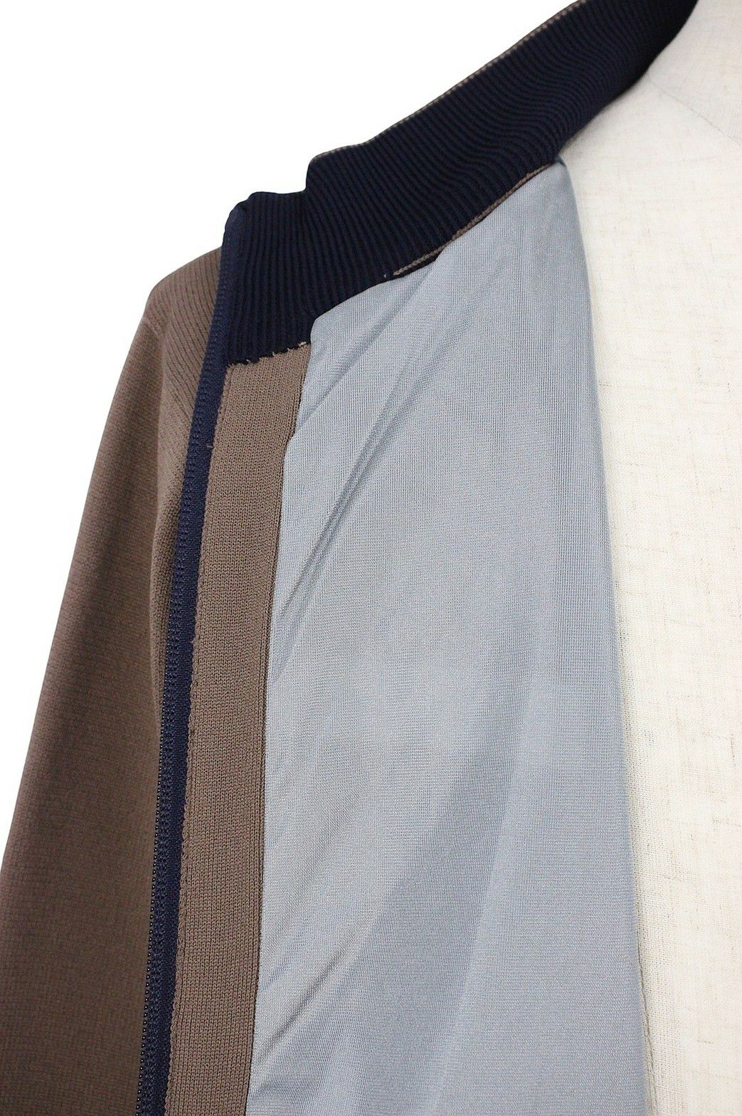 アンパスィのブルゾン