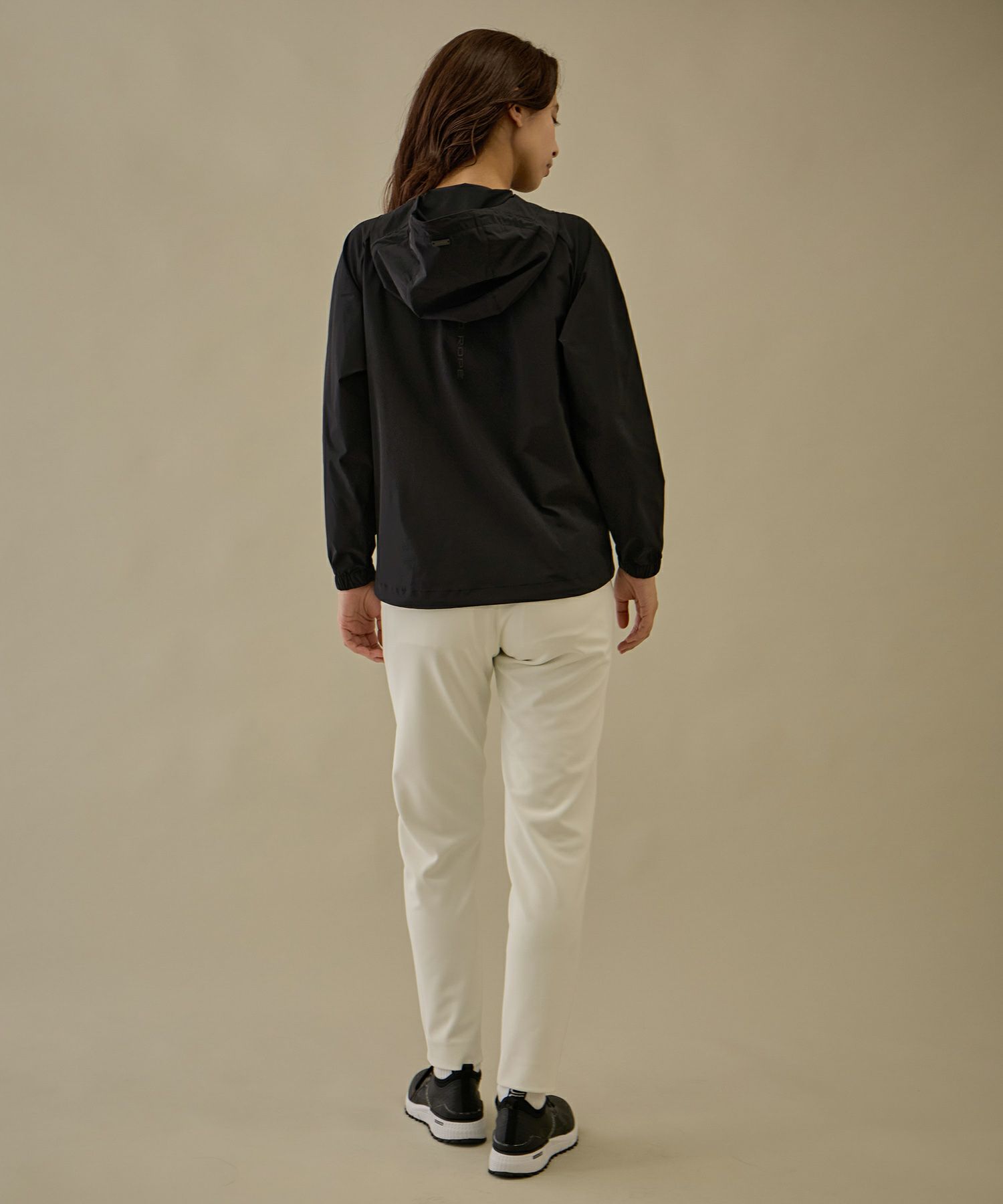 ジュンアンドロペノワールのブルゾン