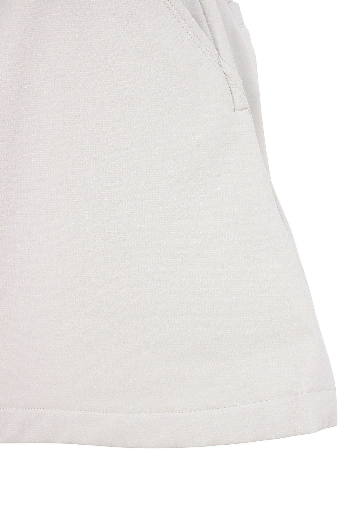 キックスリーのスカート