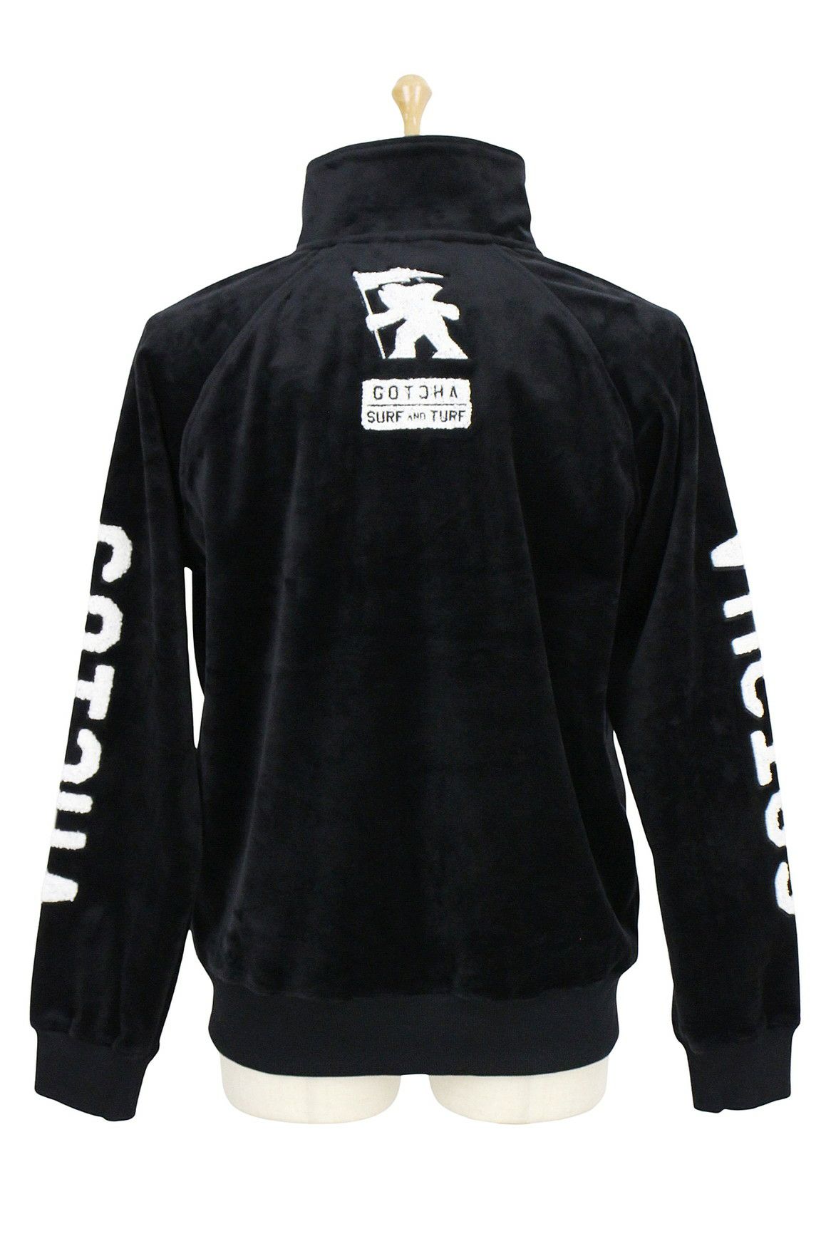 ガッチャゴルフのブルゾン