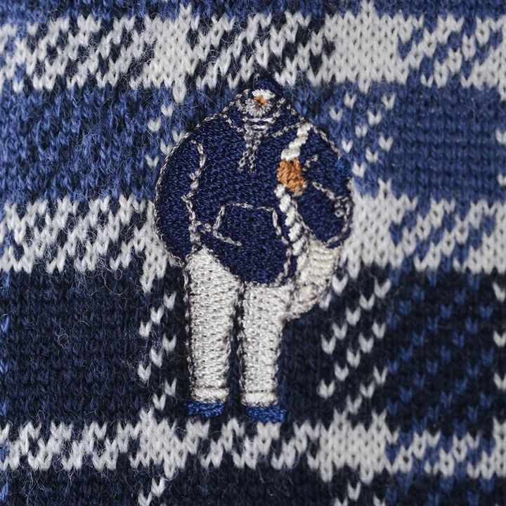 シナコバのセーター