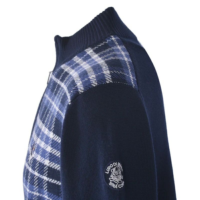 シナコバのセーター