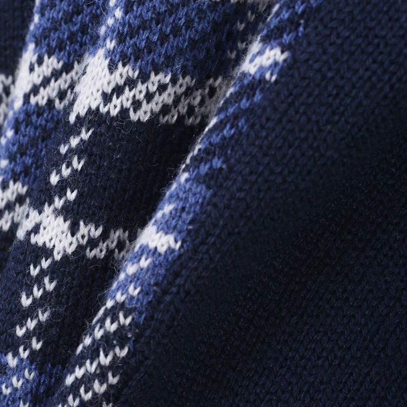 シナコバのセーター