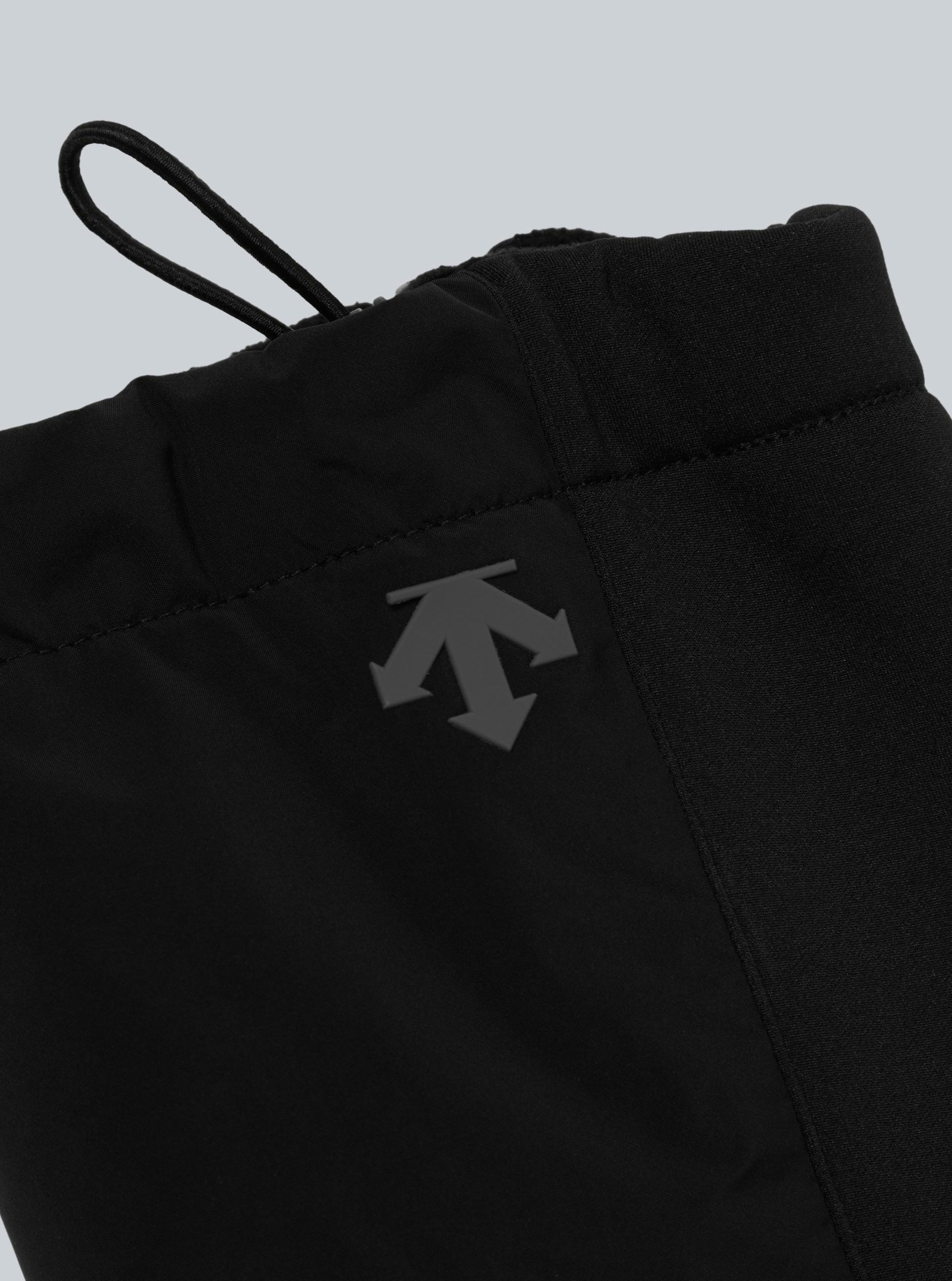 デサントゴルフのレッグウォーマー