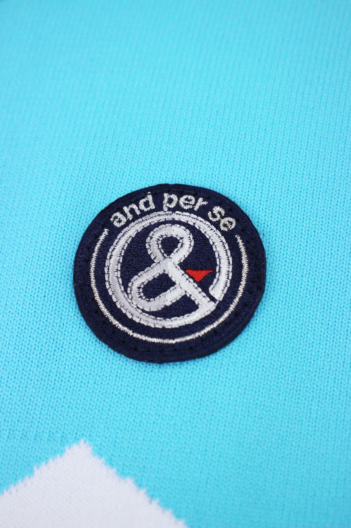 アンパスィのセーター