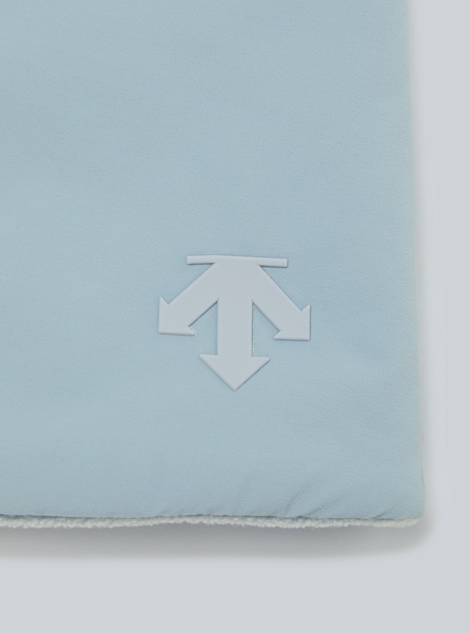 デサントゴルフのネックウォーマー